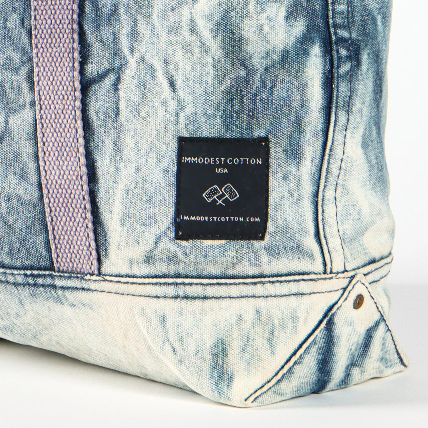 Small East West Tote | Denim Moon