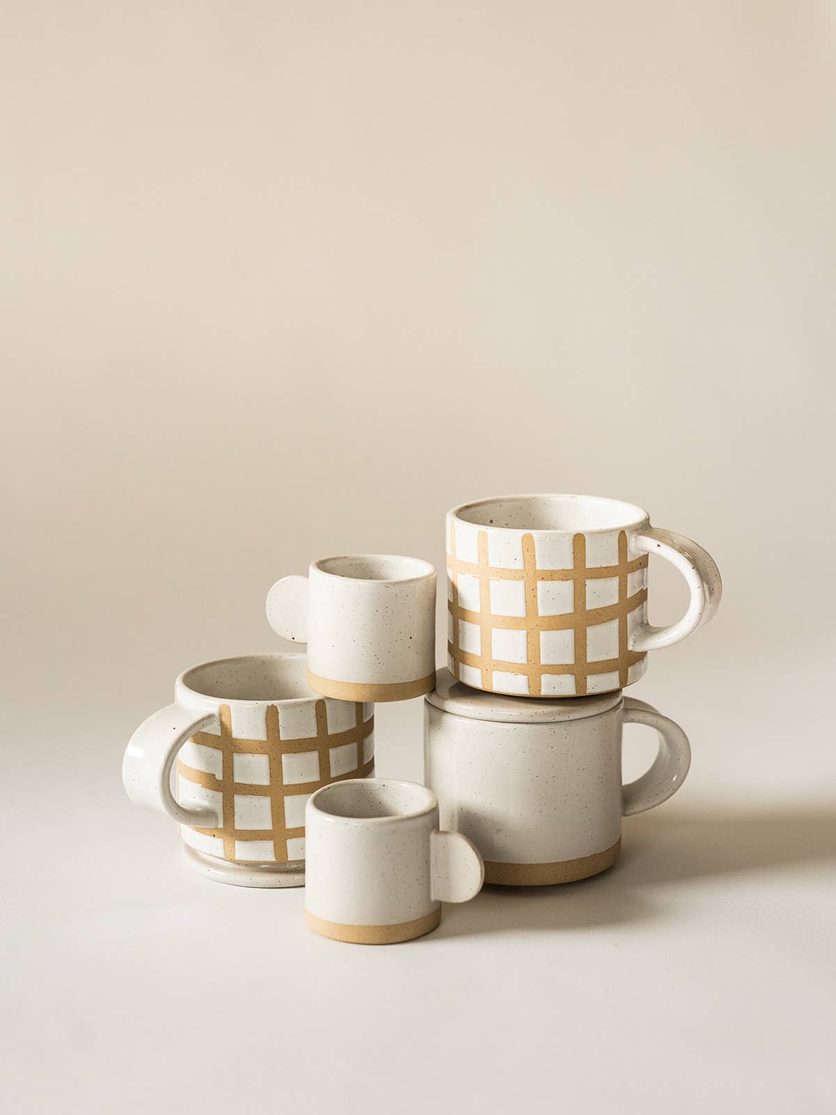 Grid Mug with Lid