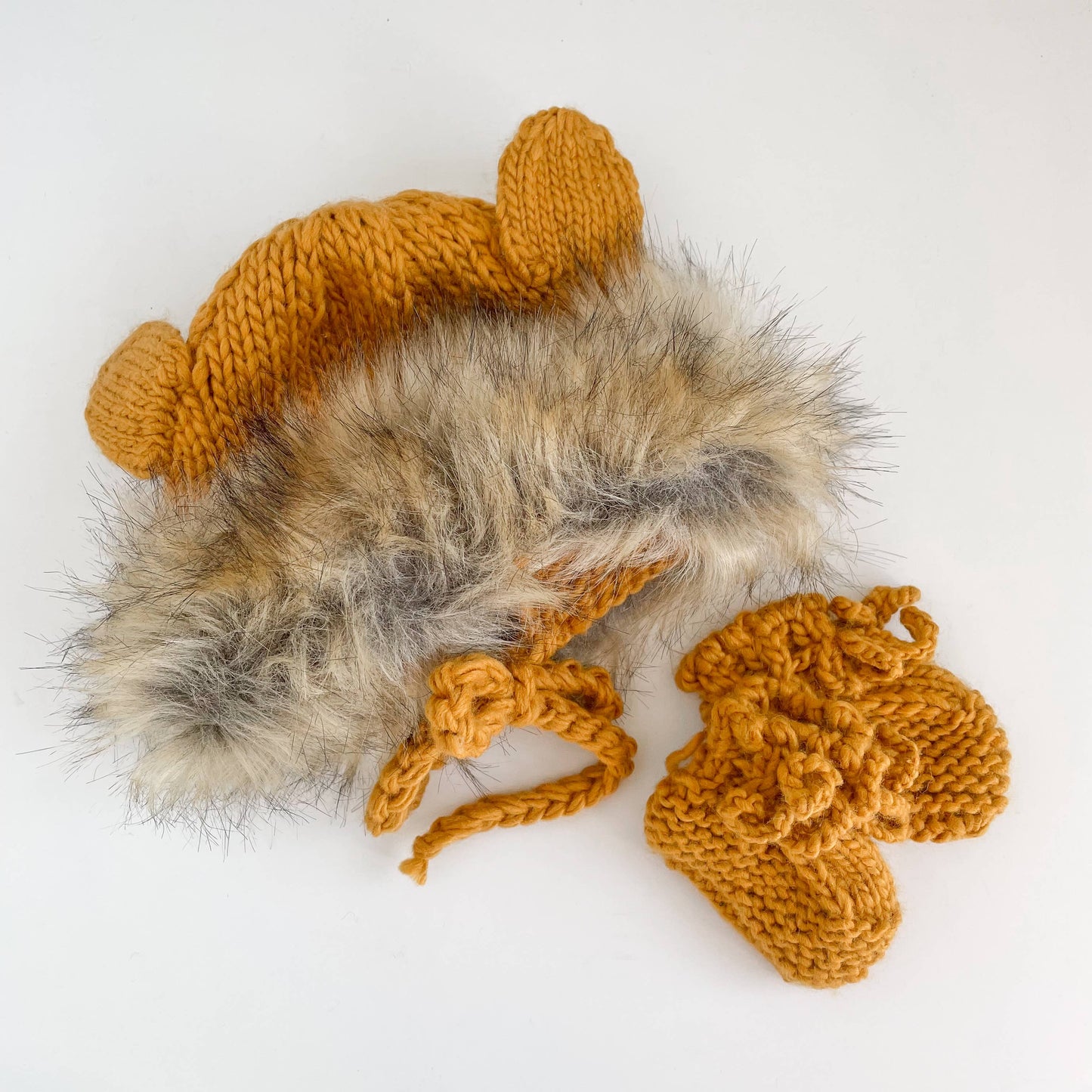 Lion Hat and Booties Set