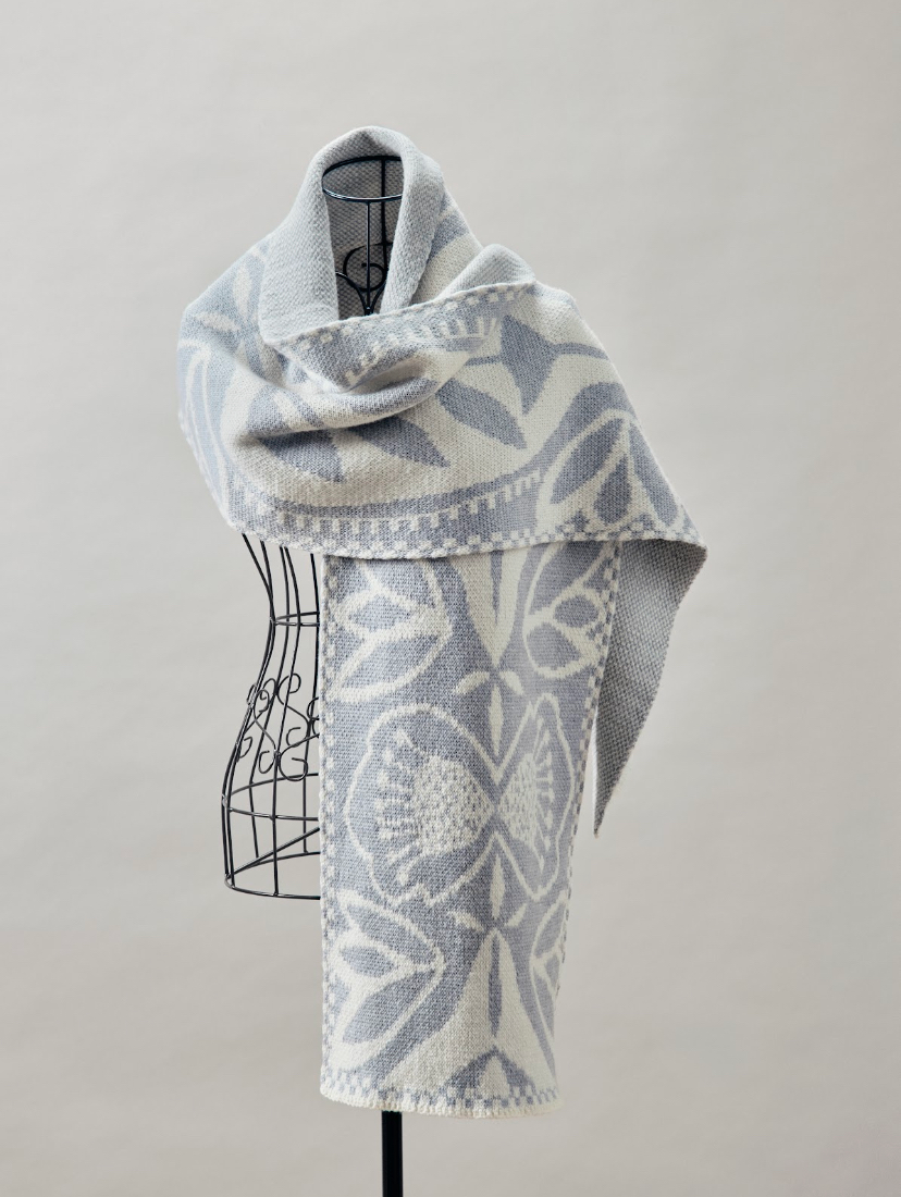 Merino Wool Scarf "Fog & Cream"