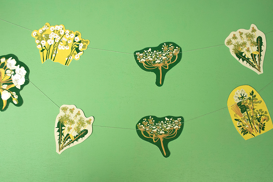 SPRING BLOOMS SEWN GARLAND