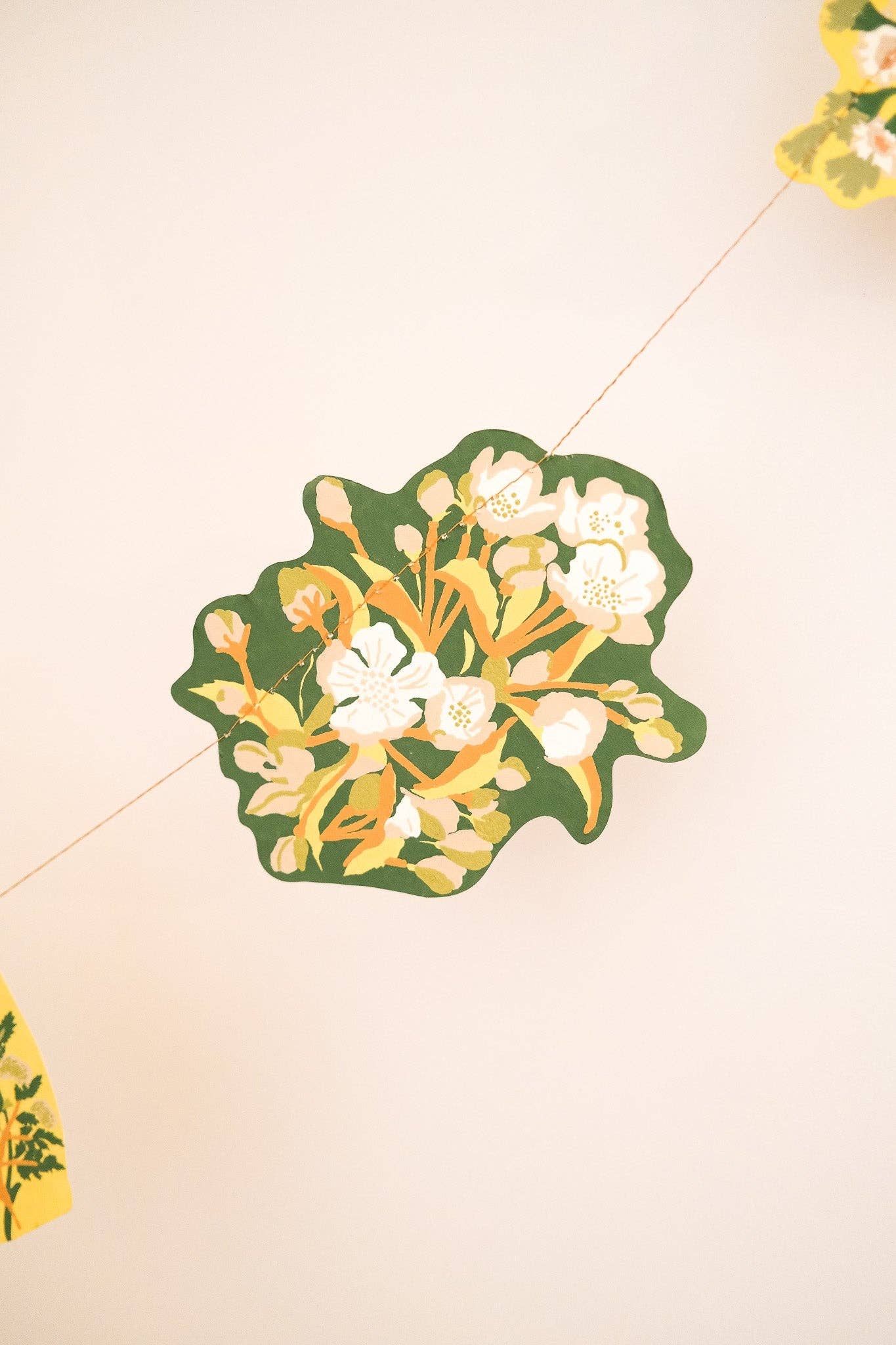 SPRING BLOOMS SEWN GARLAND