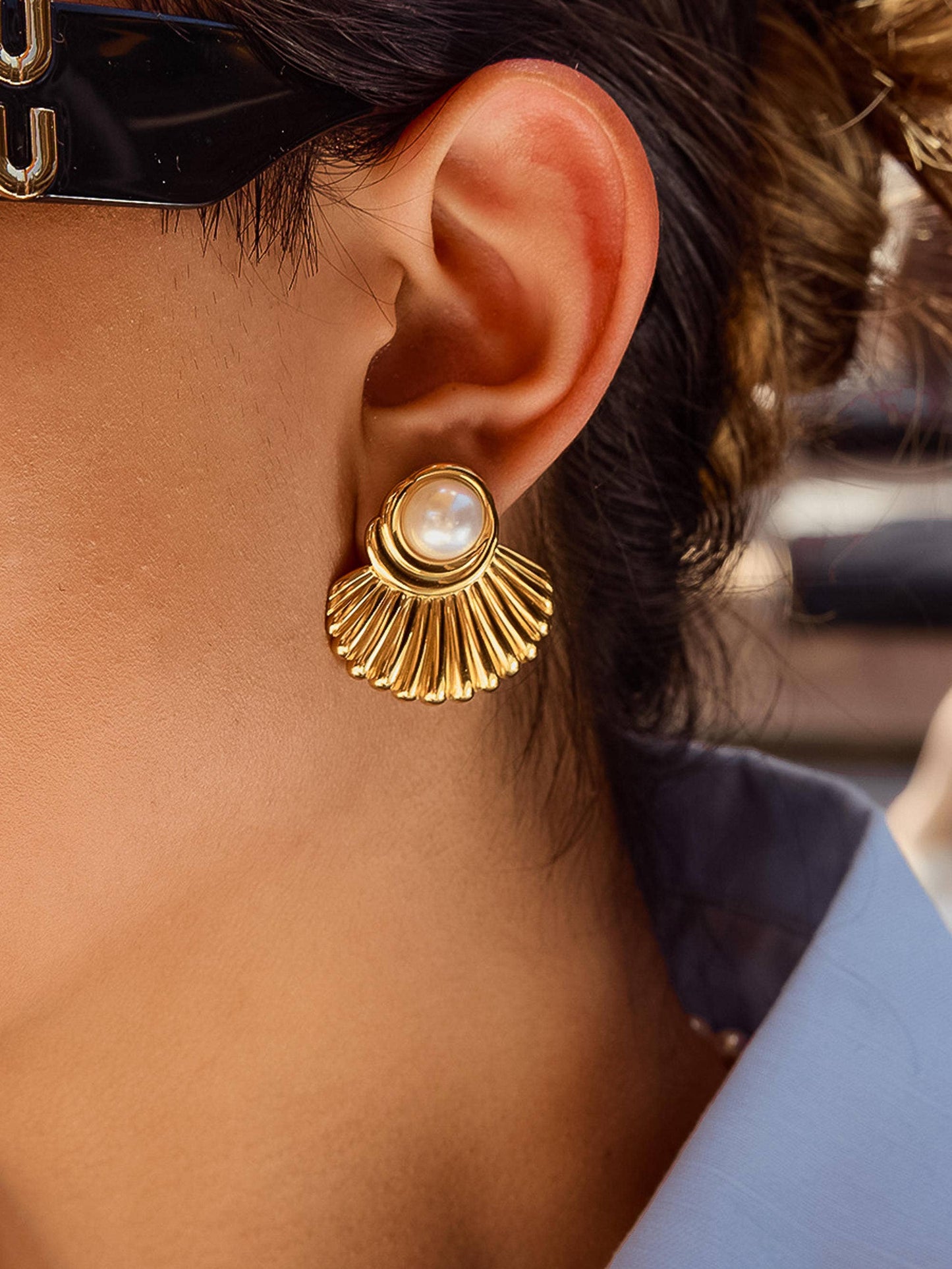 Lennox 18K Gold Non-Tarnish Shell Earring