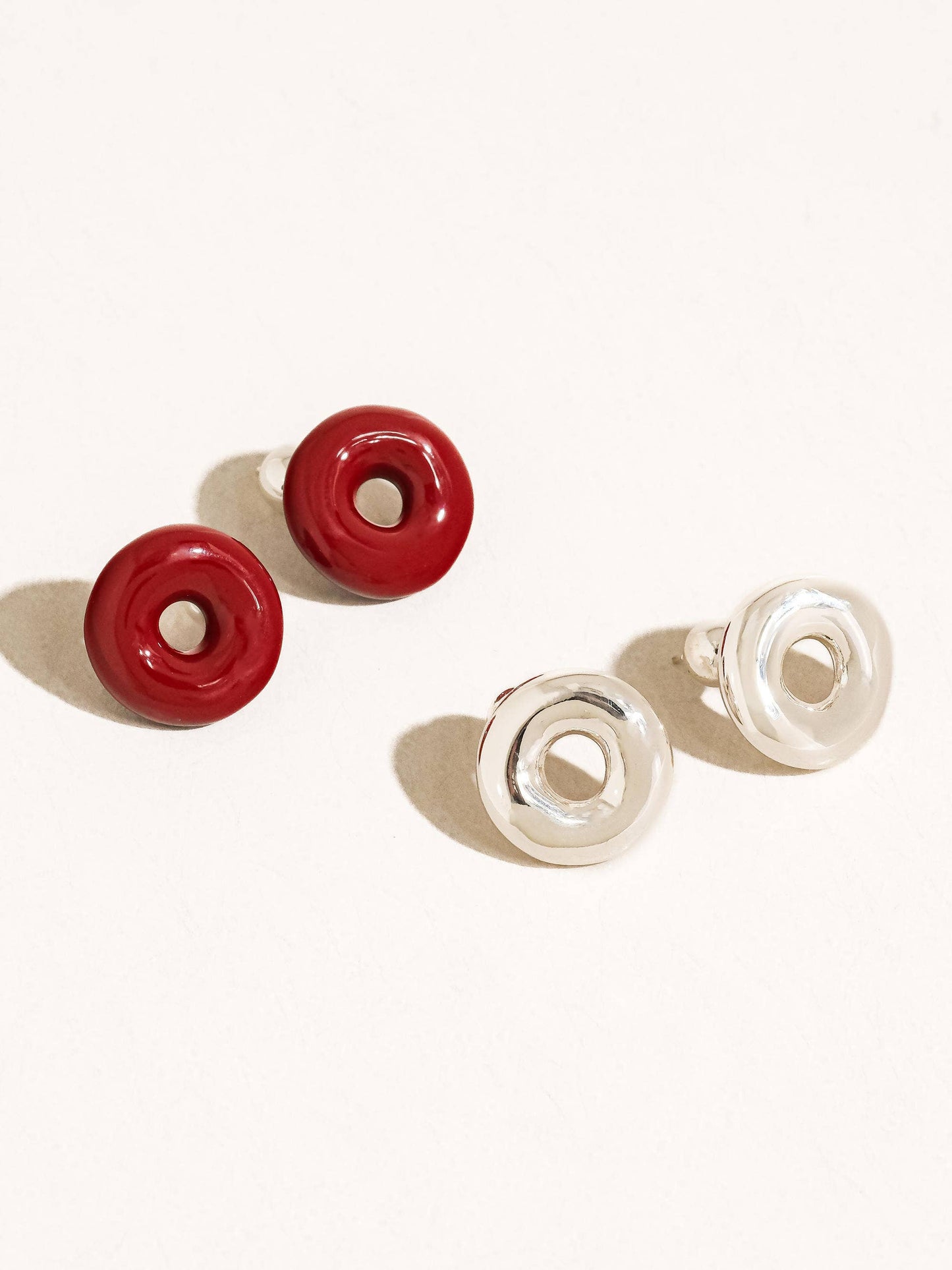 Norma Silver And Red Retro Hollow Stud Earrings