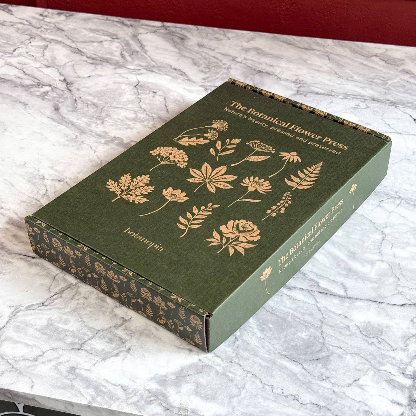 Botanopia USA - gifts , decor and cards for plant lovers - The Botanical Flower Press – Linen Cover & Gold Foil