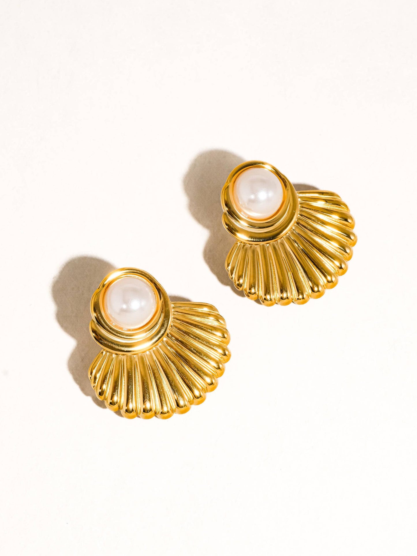 Lennox 18K Gold Non-Tarnish Shell Earring