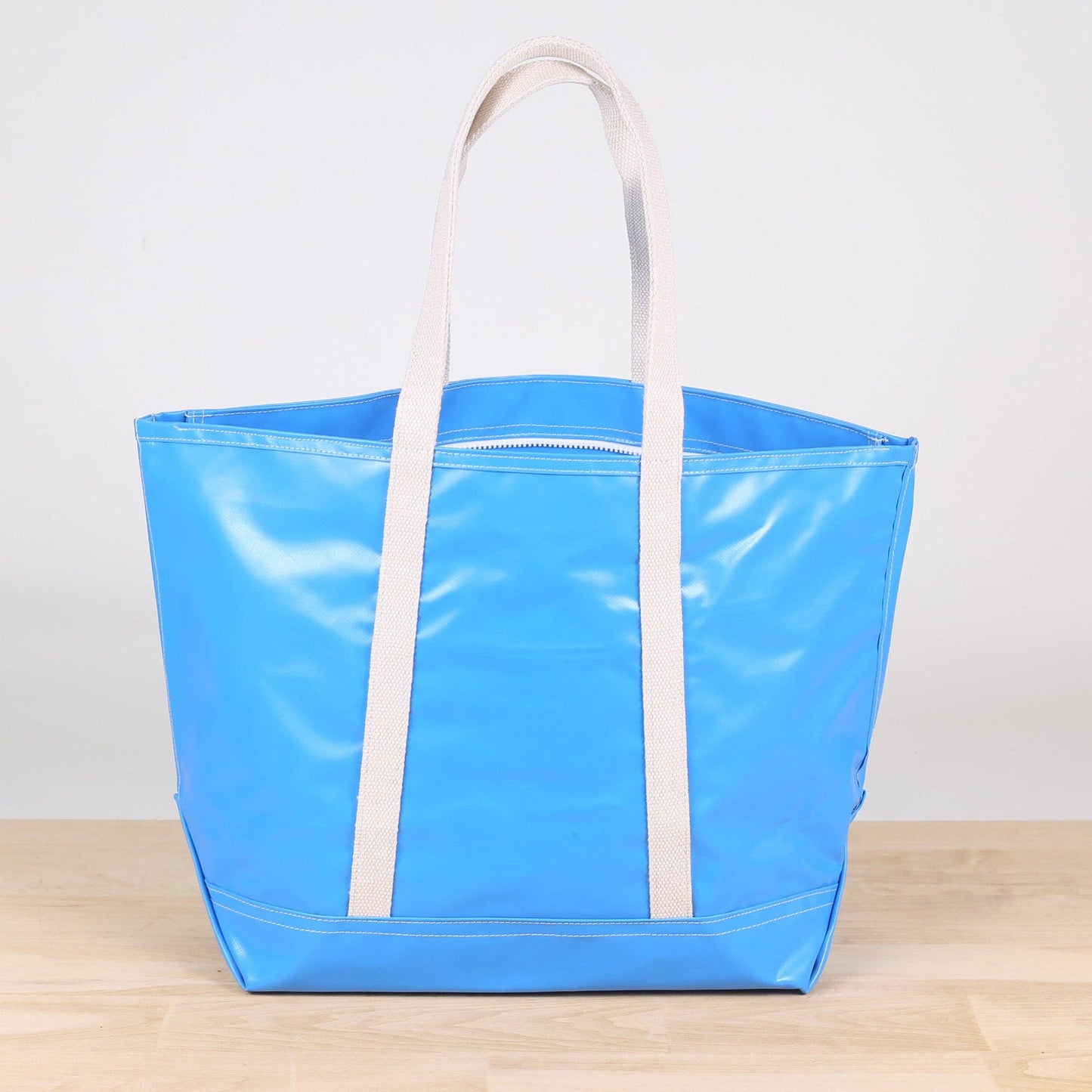 Pine Big Sur Splash Tote: Pine / 22"W x 14"H x 8" D
