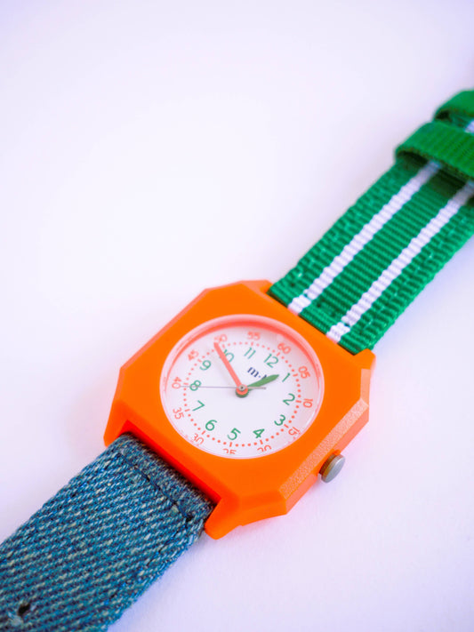 Circus Watch - Mini Kyomo x Taxi Brousse