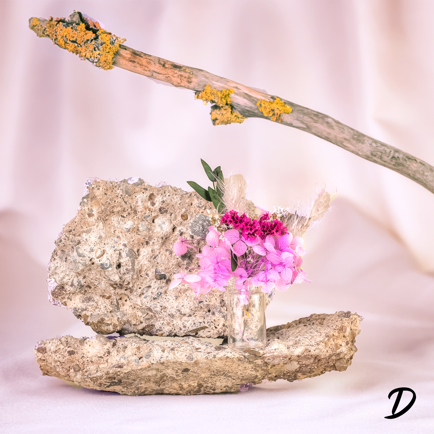 MIni Dried Flowers Bouquet with gift box