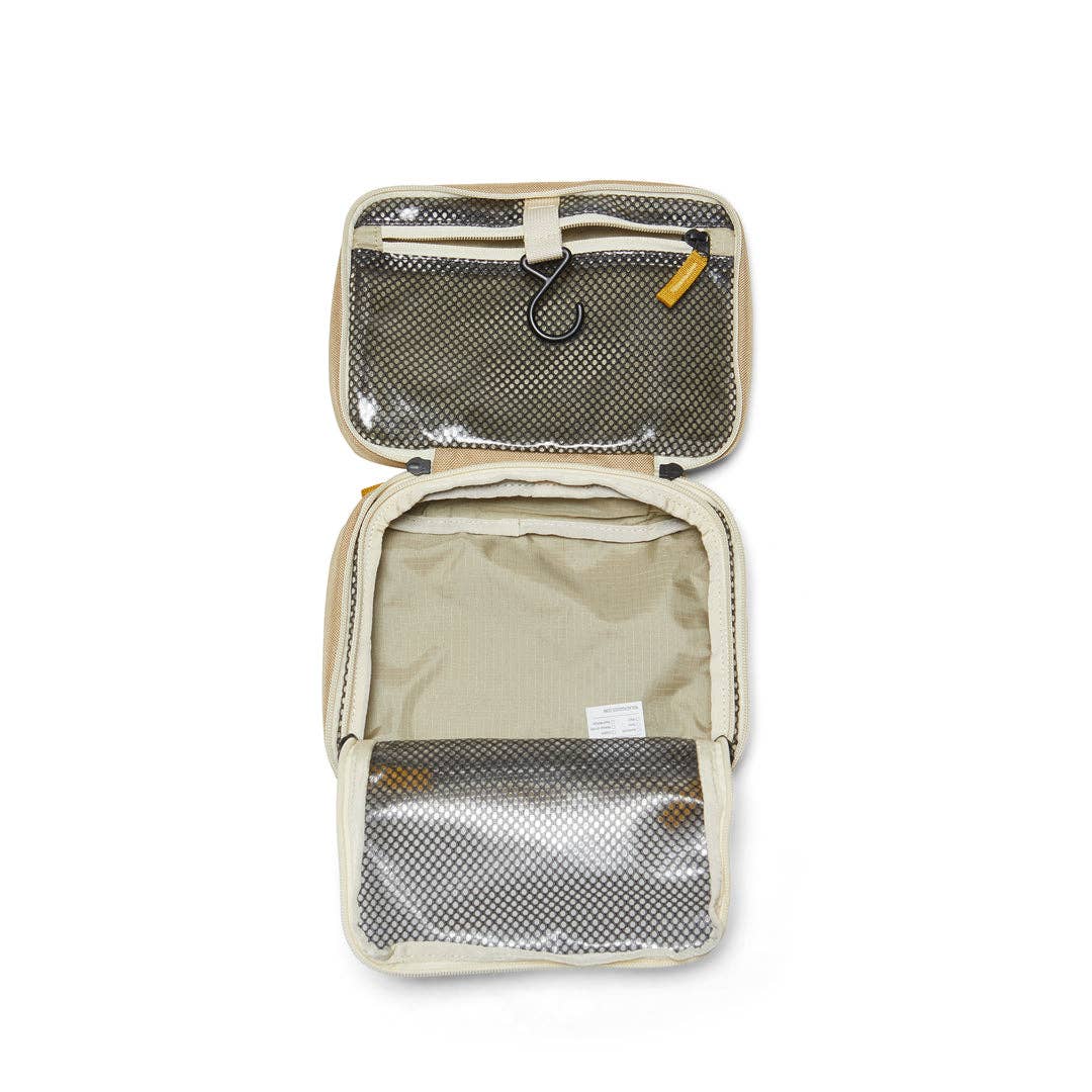 Tan Toiletry - Walker Family Goods