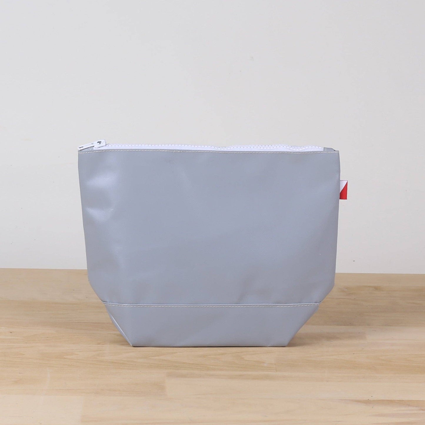 White Pouch - Big Sur Splash Zip Pouch: White / 11"W x 8"H x 3.5"D