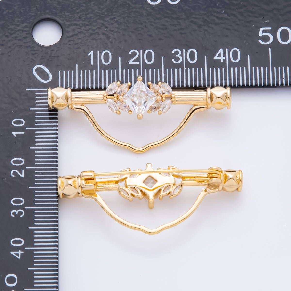 18K Gold Filled 17mm Emerald Green & Clear CZ Triple Vintage Brooch pin Charm Supply | Z-1235 - Z-1237 Aim Eternal -
