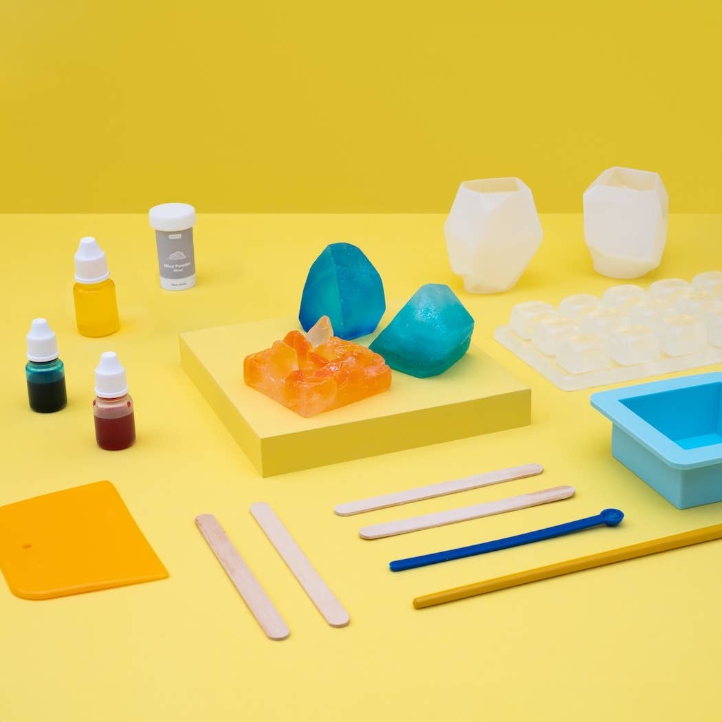 Crystal Geode Soapmaking Kit, DIY Soap Making Kit for Kids - Kiwi Co