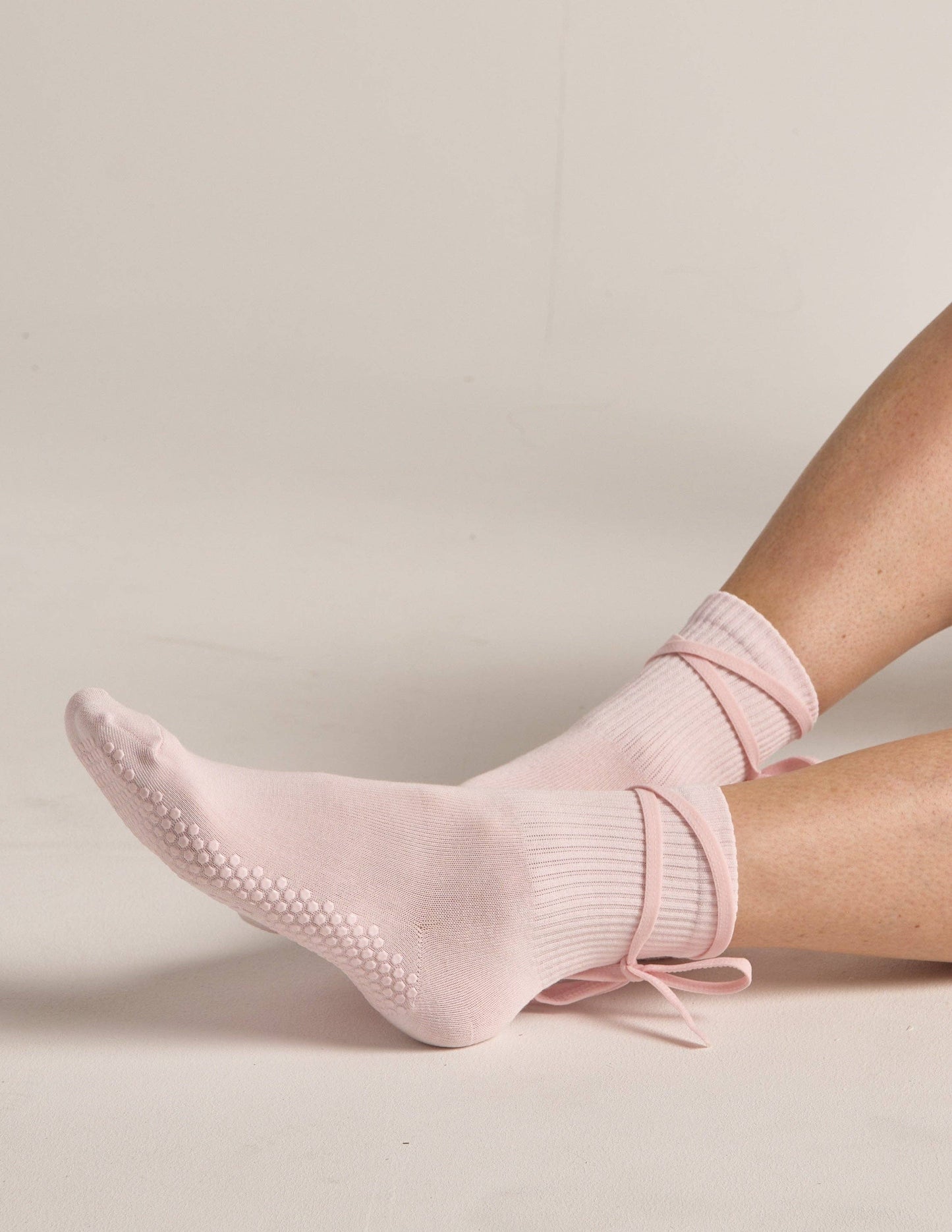 LUCKY HONEY - The Nina Sock Ballet Pink