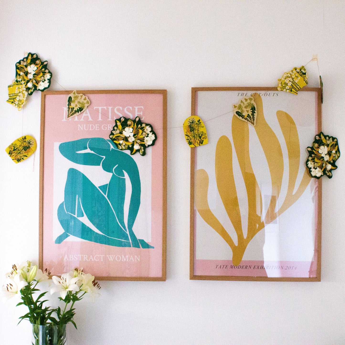 SPRING BLOOMS SEWN GARLAND