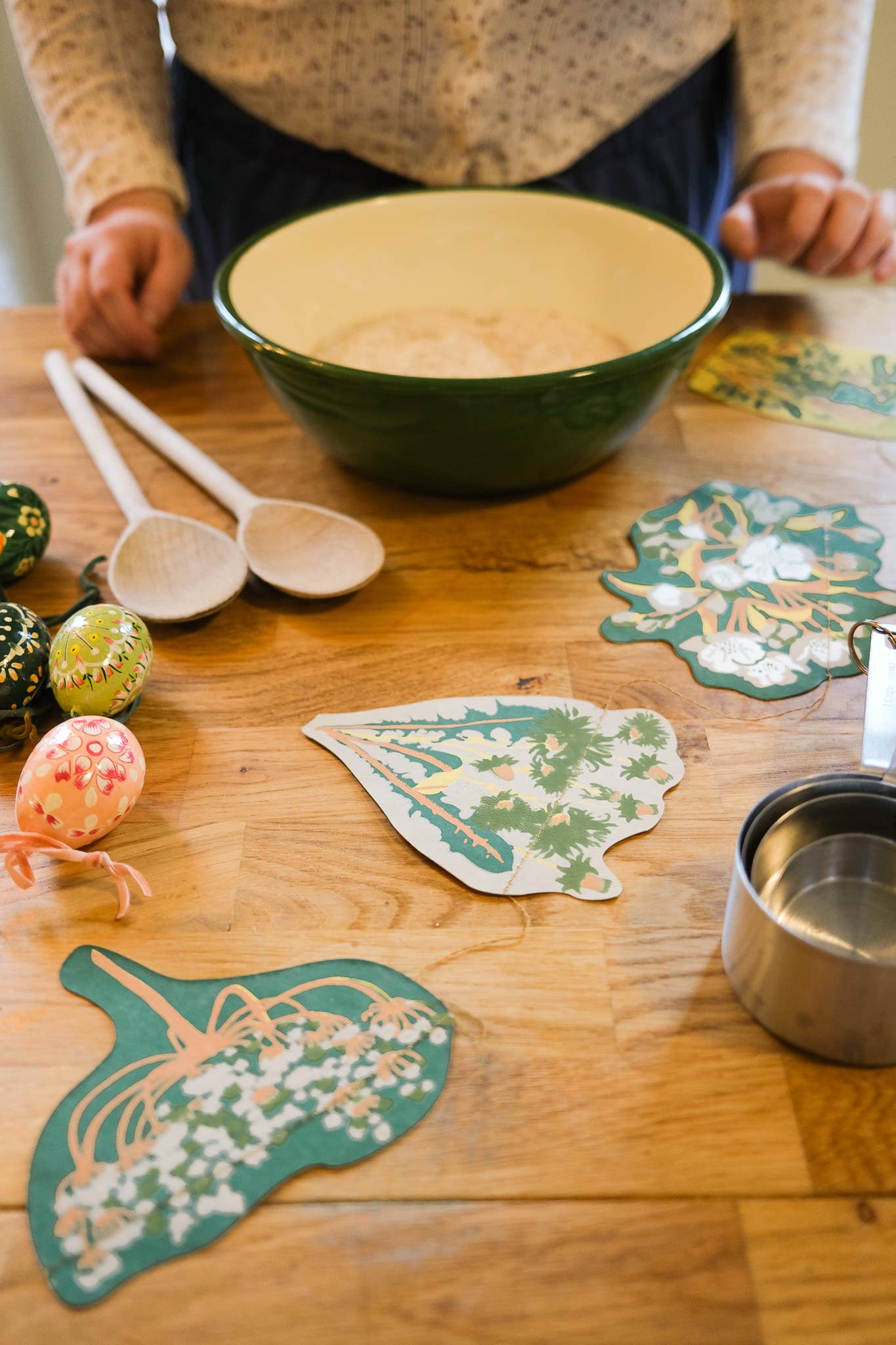 SPRING BLOOMS SEWN GARLAND
