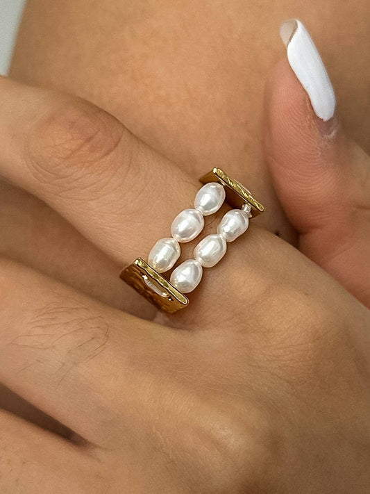 Romane 18K Gold Non-Tarnish Beaded Pearl Ring - Flânerie