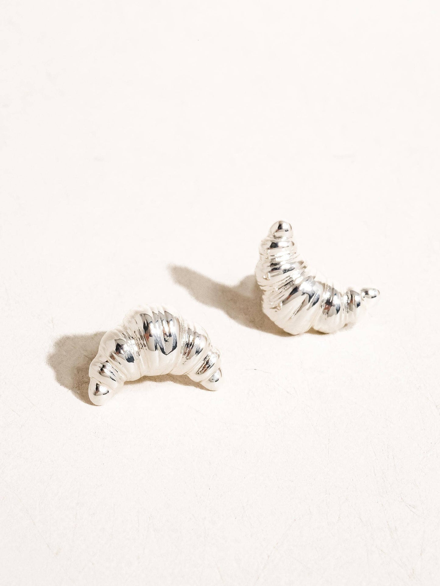 Gaëlle 18K Gold Petite Croissant Stud Flânerie by MAIQ