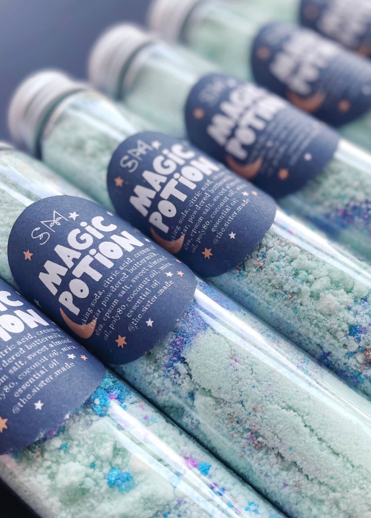Magic Potion Bath Dust – Colorful Fizzing Bath Powder - The Sister Made
