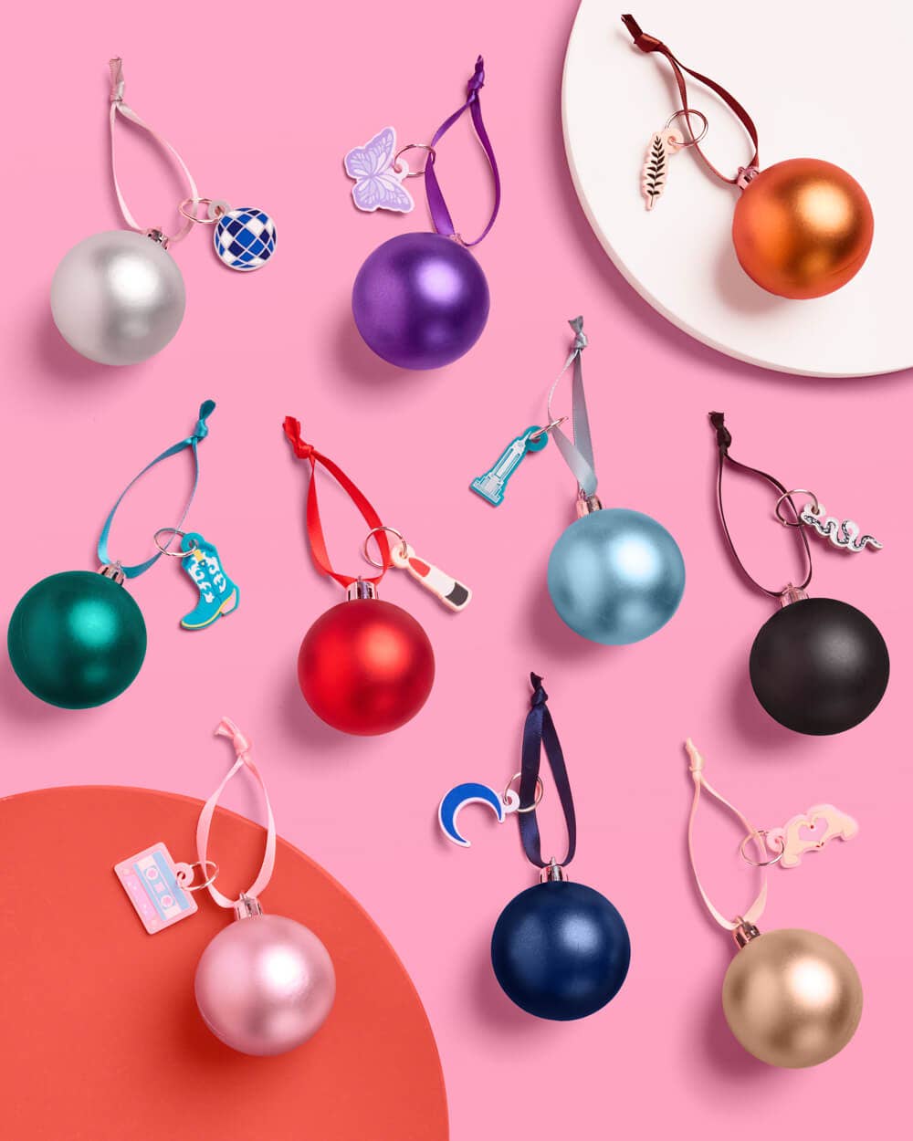 Xmas Swiftie Ornament Set - 10 shatterproof