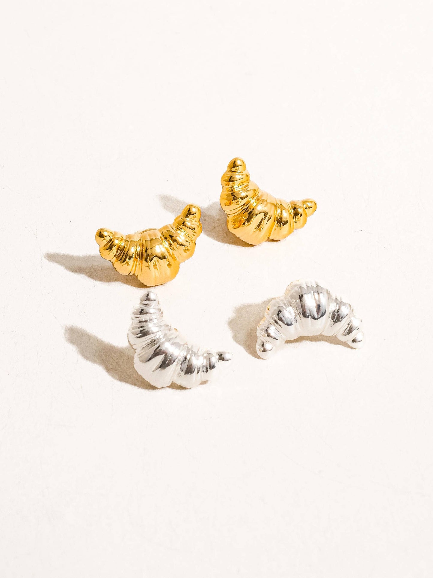 Gaëlle 18K Gold Petite Croissant Stud Flânerie by MAIQ